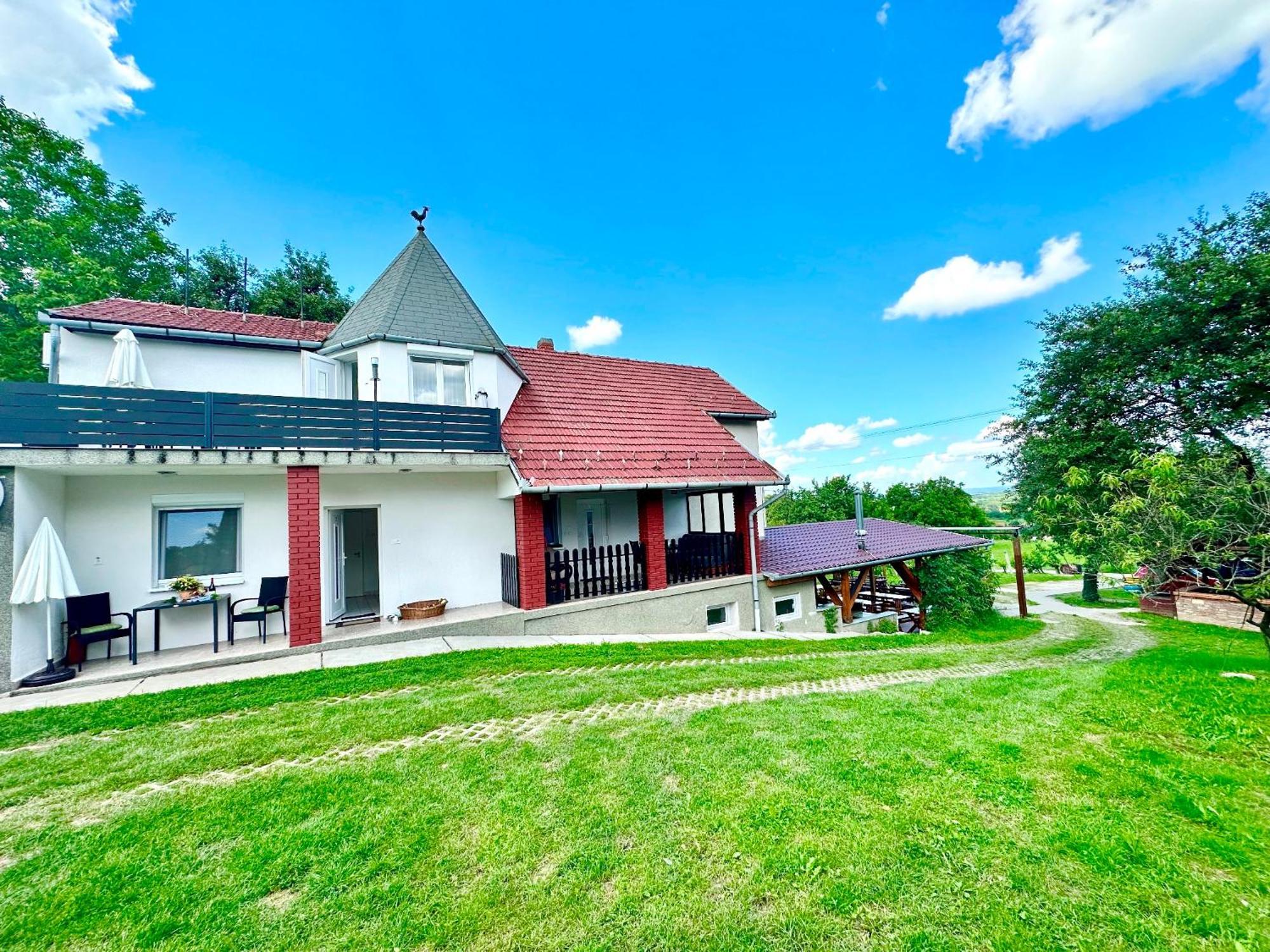 Szent Orban Panzio - Kutyabarat Apartmanok زلاكاروس المظهر الخارجي الصورة
